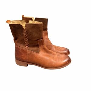 OluKai | Kaupili Short W | Brown Leather Ankle Boots 8.5